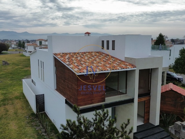 #86 - Casa para Venta en Metepec - MC - 1